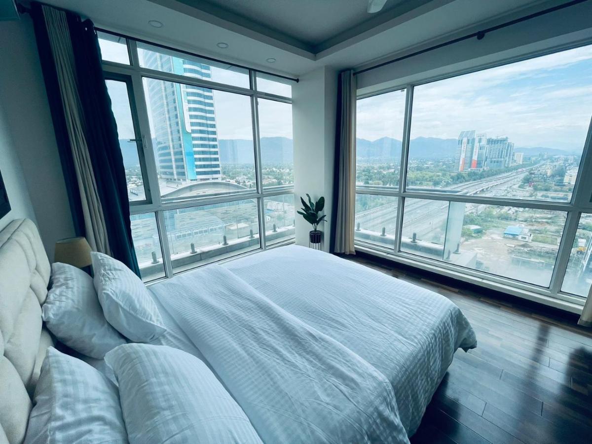 High Rise Presidential Suite In Elysium Opp Centaurus 伊斯兰堡 外观 照片