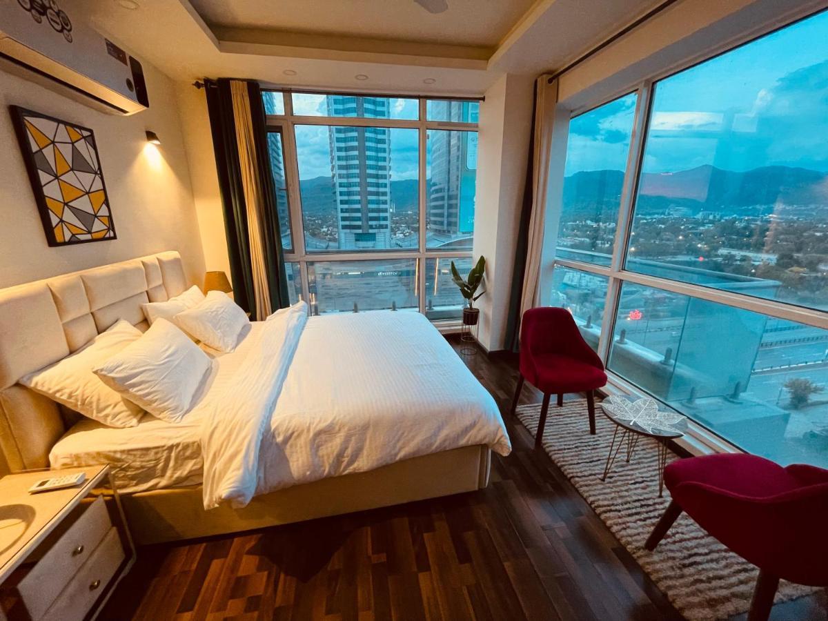 High Rise Presidential Suite In Elysium Opp Centaurus 伊斯兰堡 外观 照片