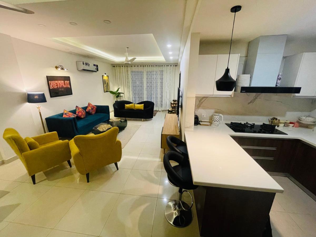 High Rise Presidential Suite In Elysium Opp Centaurus 伊斯兰堡 外观 照片